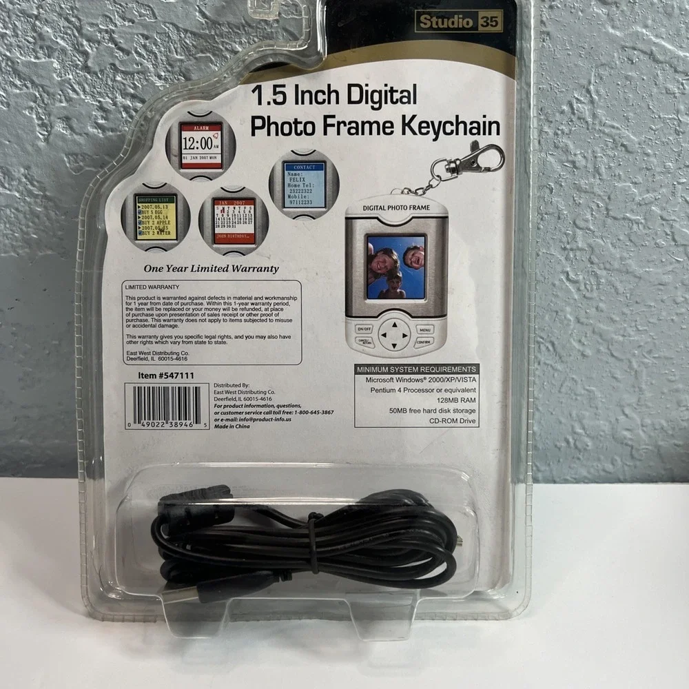 Studio‎ 35  1.5 Inch Digital Photo Frame Keychain W/ USB Cable Color Display-New